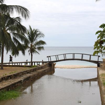 R Mozam Portraits And Pemba Beach 28 35217330363 O